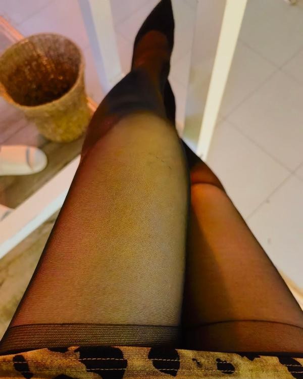 夫子庙黑丝长腿花姐