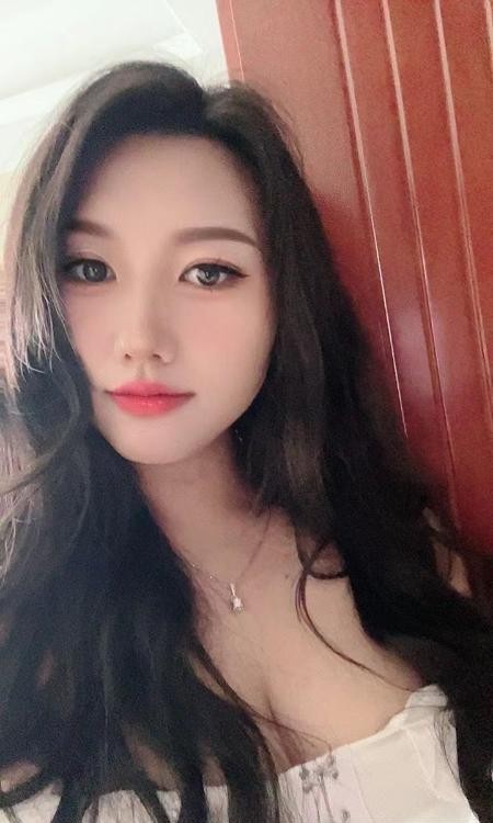 虎丘年轻妹子桃桃