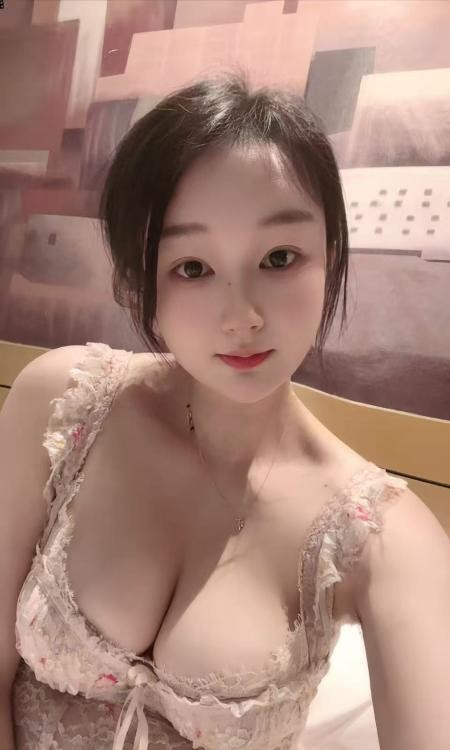 瓠子奶性感小狐狸