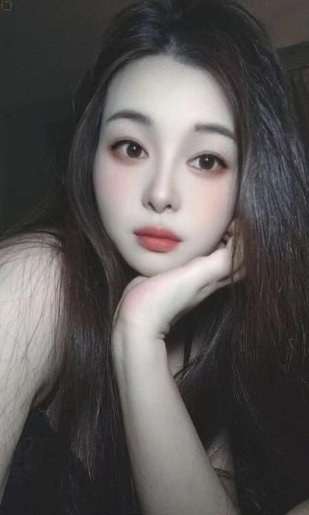 风骚翘臀小姐姐