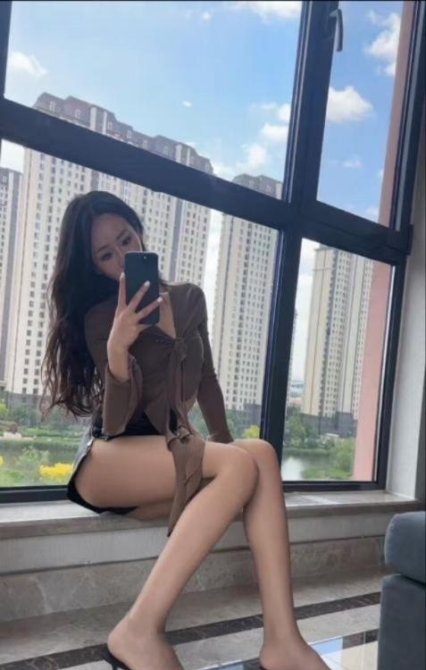 凌宾御姐爆米花