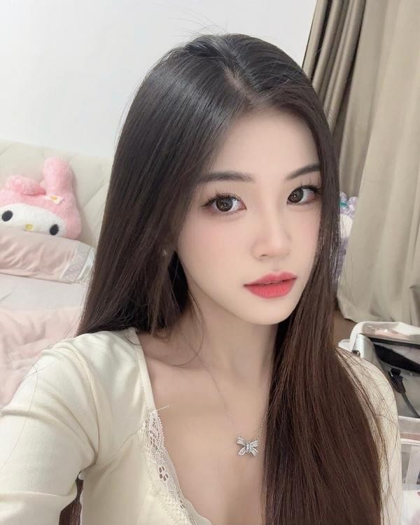 罗湖性感气质小云姐