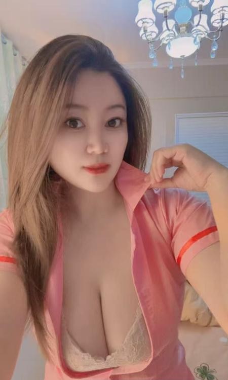 深喉囗暴大波会吸