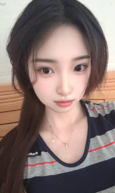 大胸性感情趣妹