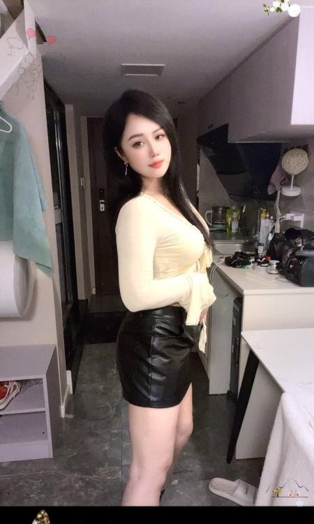 桂城丰乳肥臀少妇