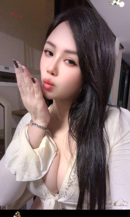 桂城丰乳肥臀少妇