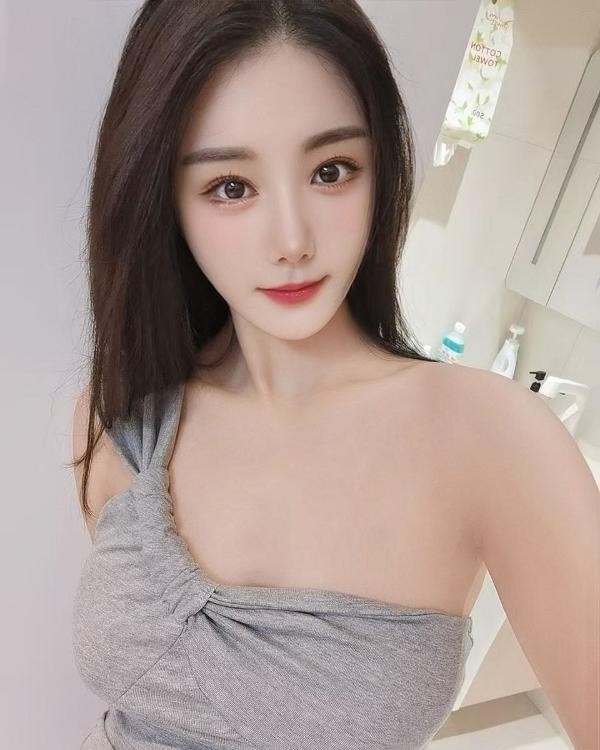 性感美胸颜值服务绾绾