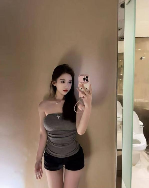 莞式长腿大胸妹妹