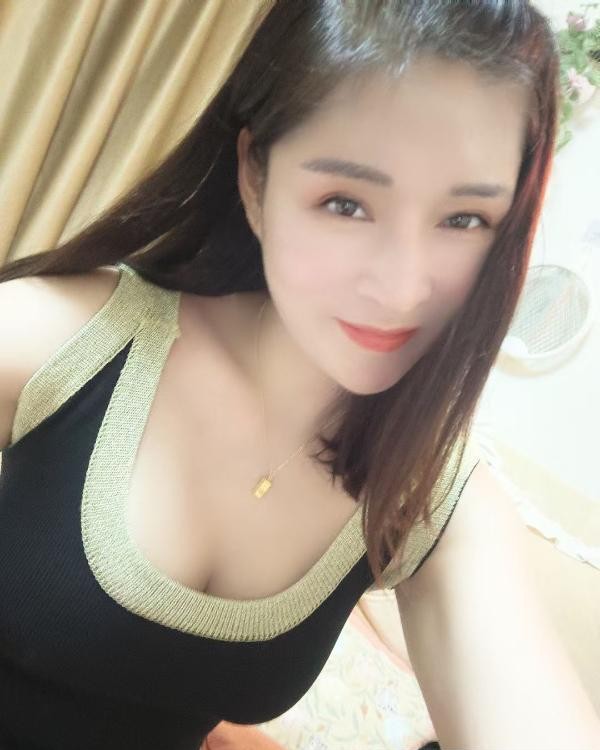 高挑御姐轻熟女