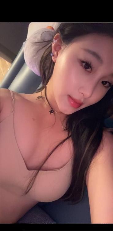 妹子春节不打烊