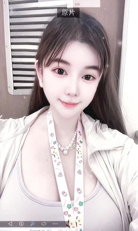 福田巨乳御姐佩奇