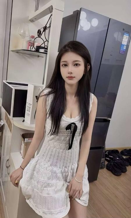 高挑靓丽服务配合老师