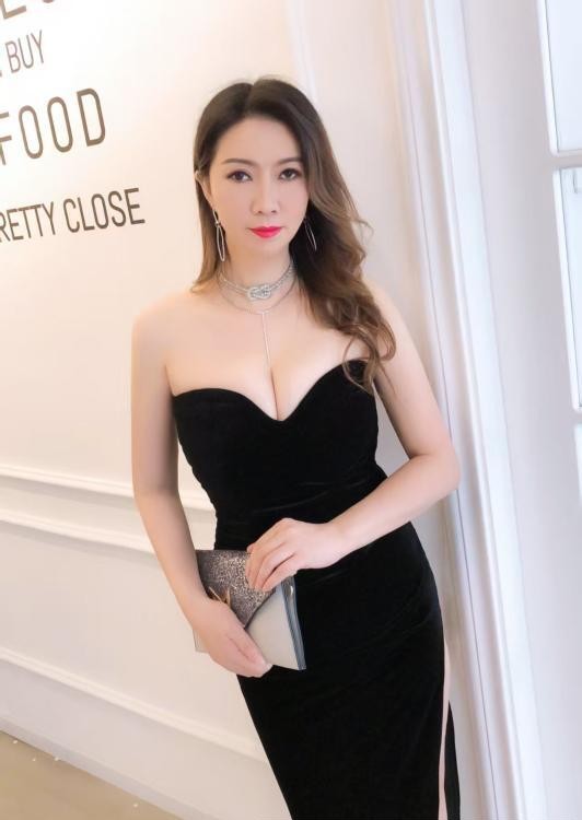 真实大胸莞式水儿