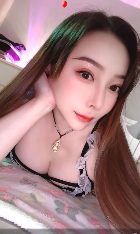 丰满的知性熟女