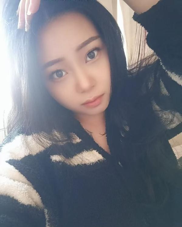 服务系大胸芊芊