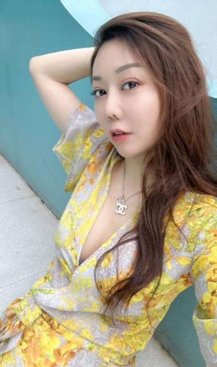 服务贴心长腿御姐贝贝