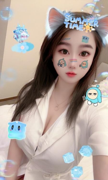 高新丰满大奶知雪妹妹