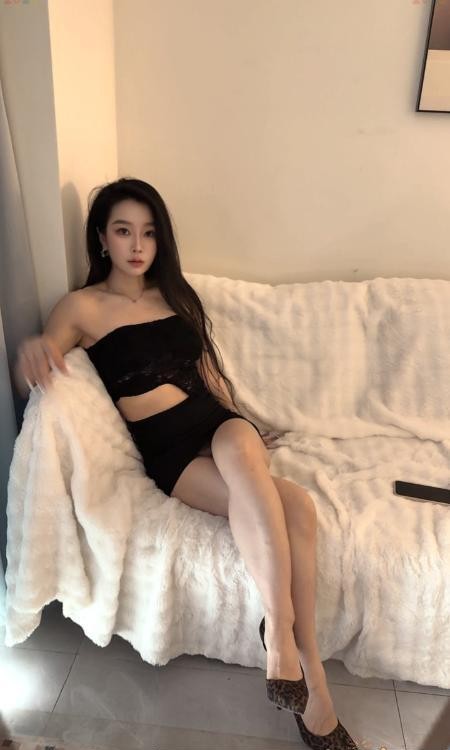 可拍AV舌吻娜娜