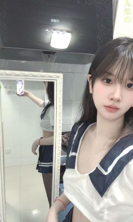 普陀肤白貌美嫩妹