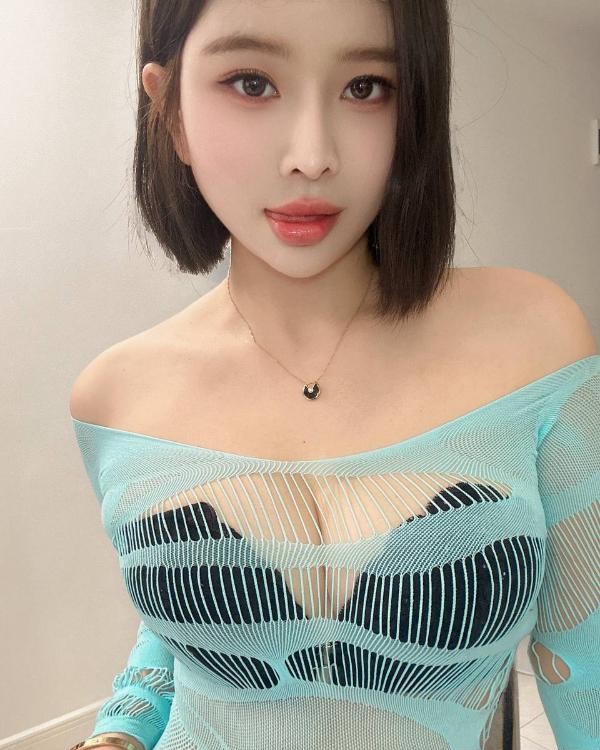 服务系颜值翘臀曦瑶