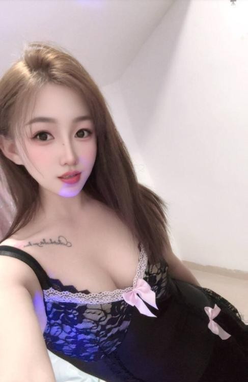 宝安舌吻辣妹子慧