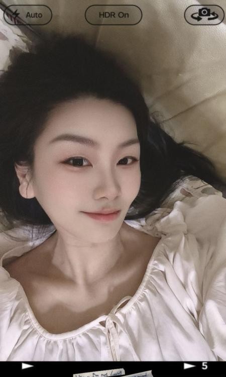 清纯小姐姐妮妮