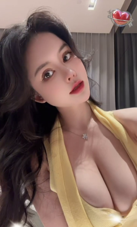 天河轻甜御姐E斯斯