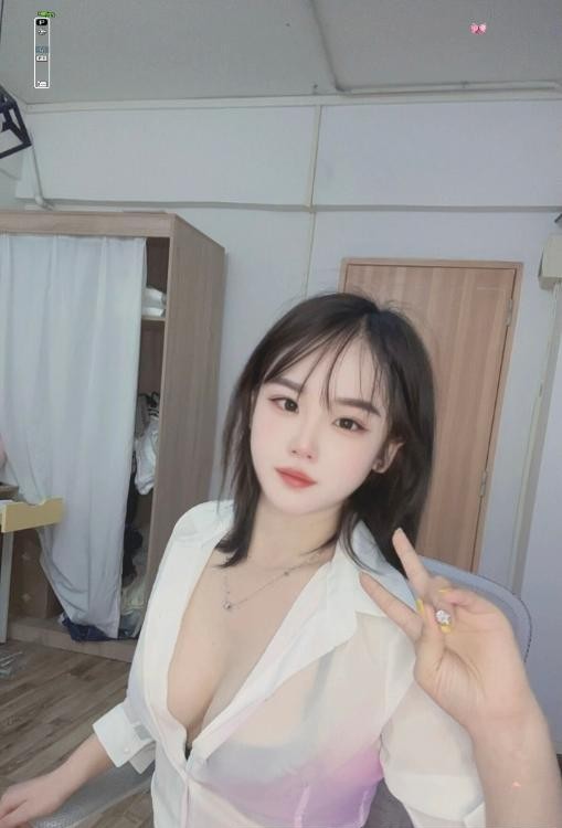 龙华颜值淼淼妹子