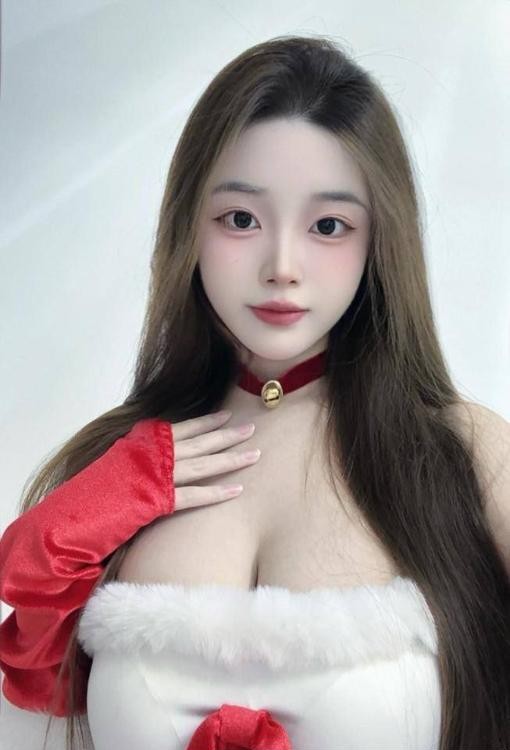 曼妙身材肤白颜值女友