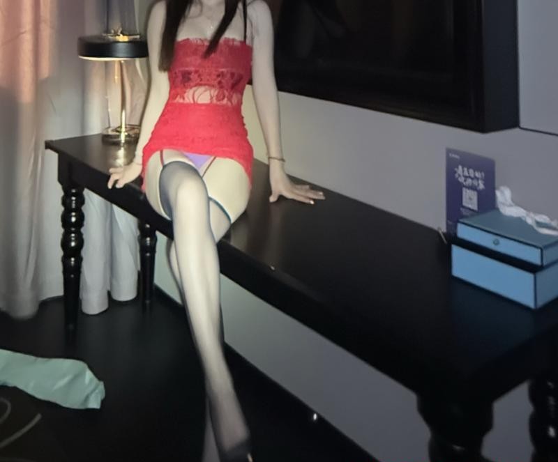 大长腿翘臀诗诗