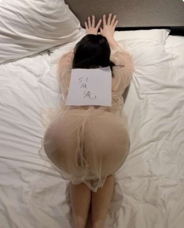 朝阳性感美少妇