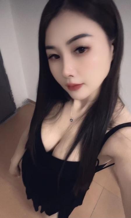 福永骚菲菲姐姐