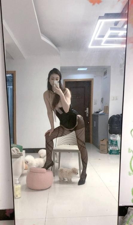 长腿御姐小骚骚