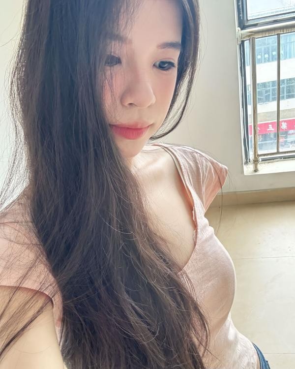 南山纯情小鱼老师