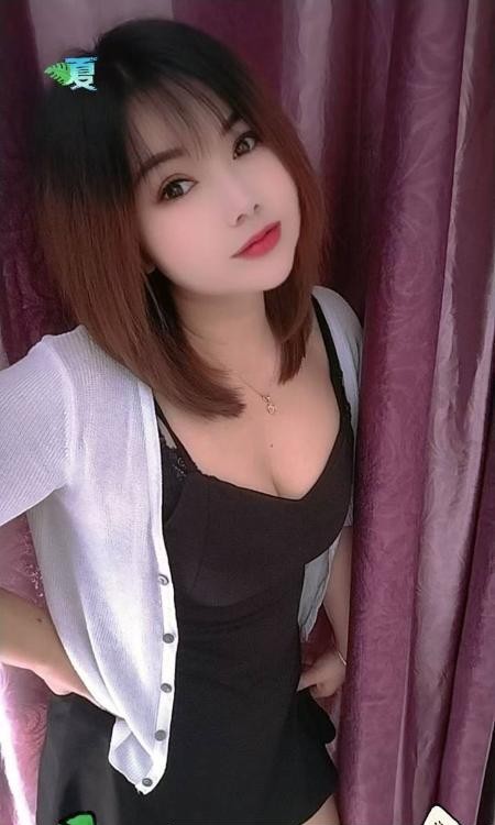 新建大胸服务姐姐