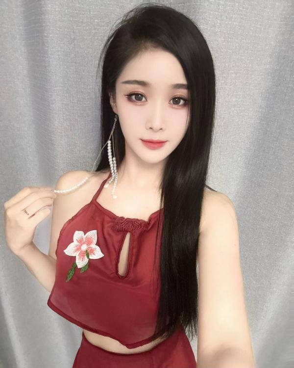 粉b细腰颜值女友萱萱