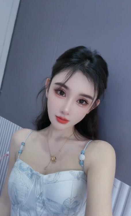 颜值美女苏老师