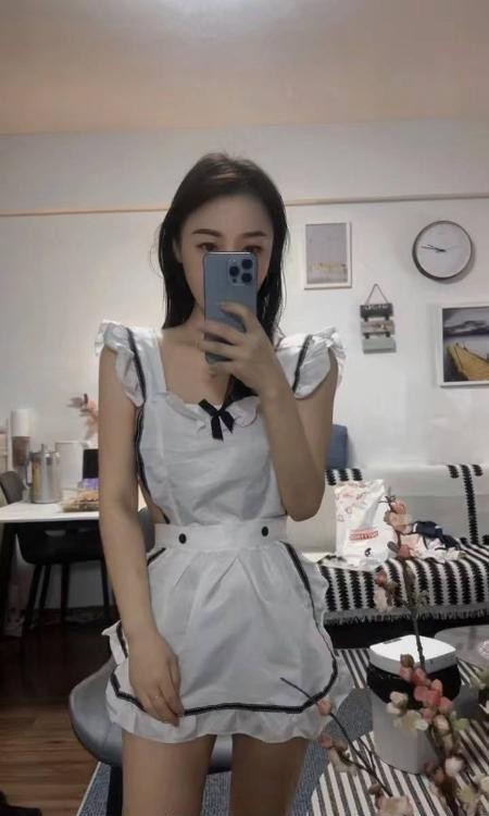 丰满大胸茶茶老师