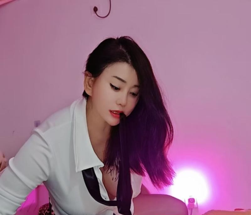 闵行肥臀大胸熟女