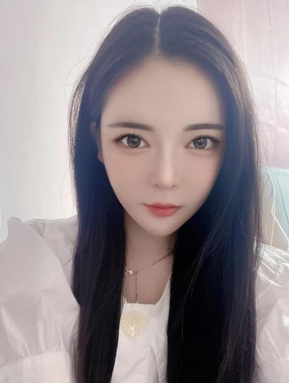 静安菲菲小美女