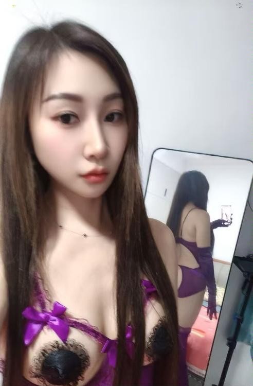 身材火辣御姐老师