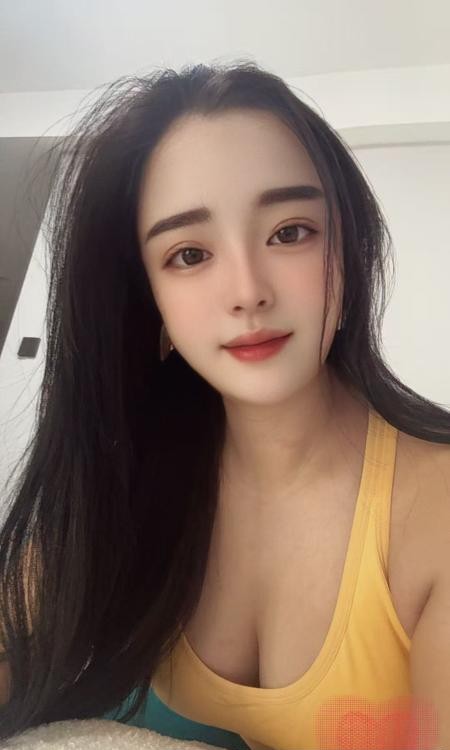 体验瑜伽老师丽莎