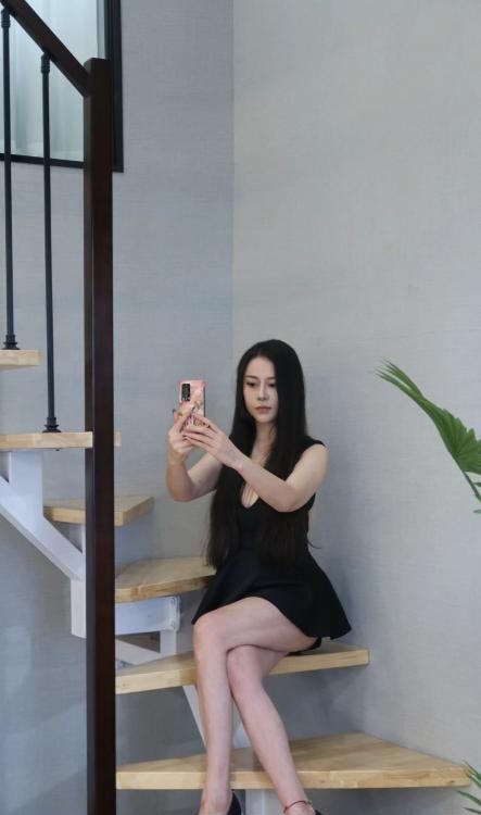 毒龙服务系少妇口活好