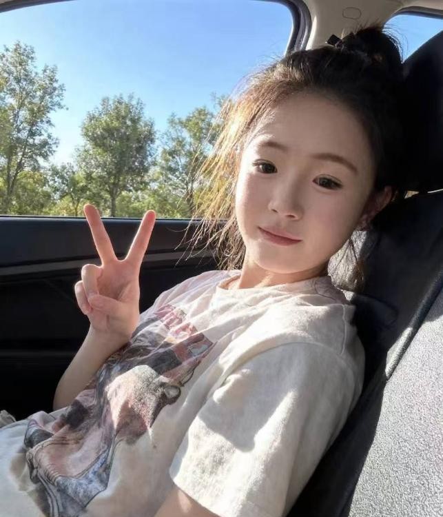 阳光清纯可爱妹天天