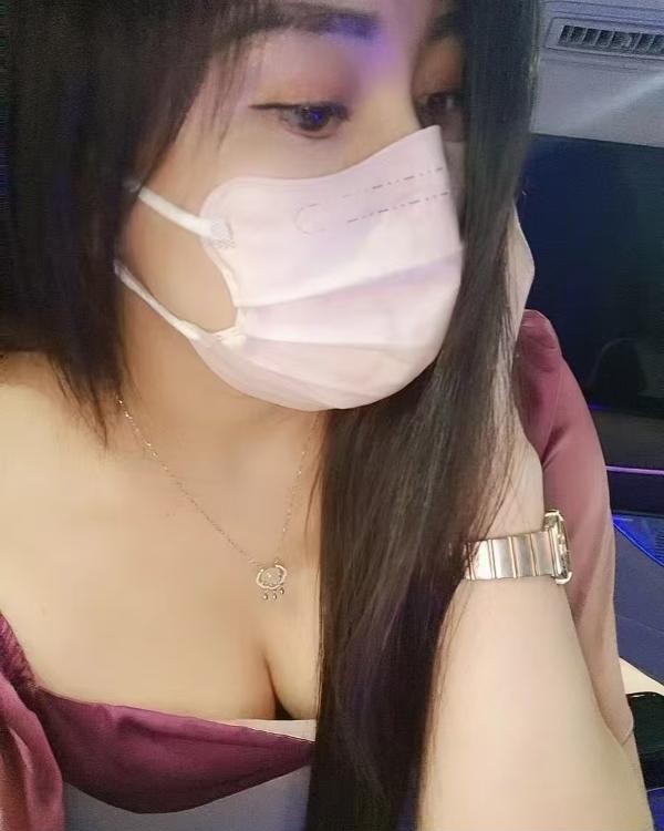 二刷车震百合老师