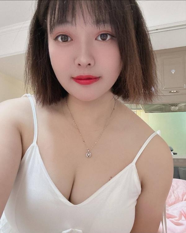 回锅小胖妹花花