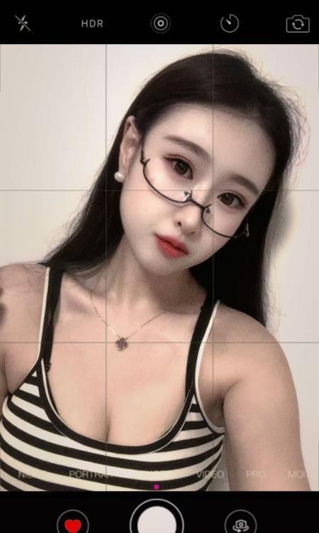 风骚大奶琪格格