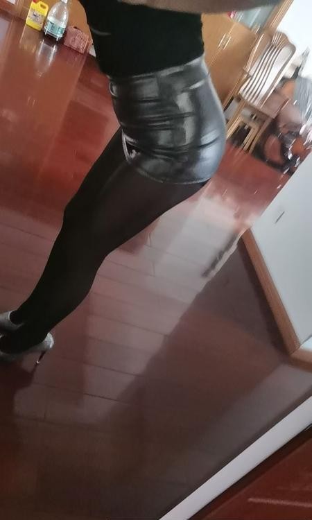 二刷团结桥翘臀少妇