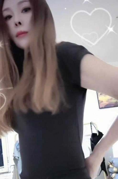 塘沽爱深吼的小骚货