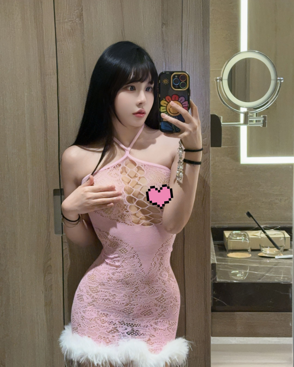 长腿细腰美女团团